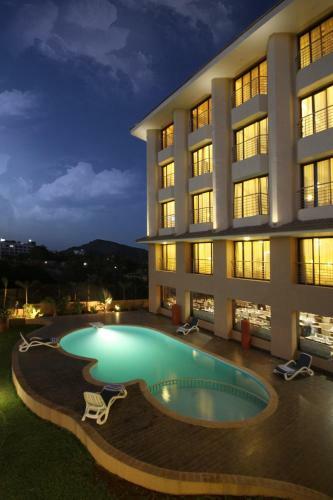 Hotel Aakar Lords Inn