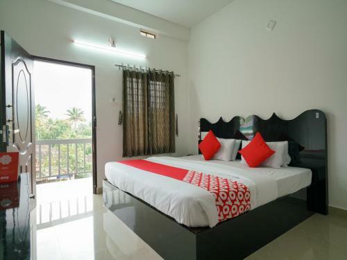 Hotel Oyo 23388 Fathima Residency