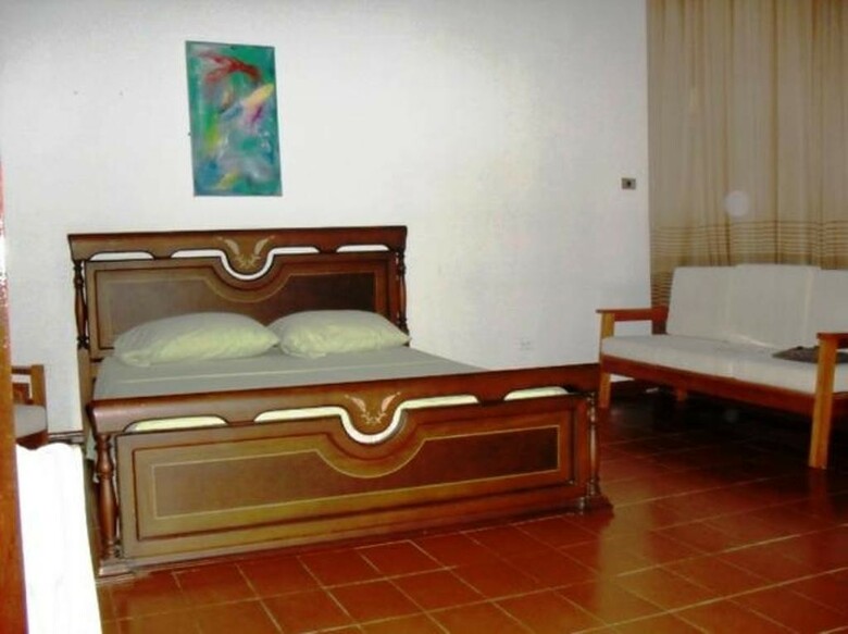 Hotel Santa Helena