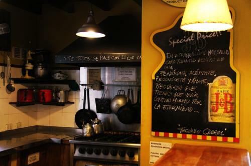 Hostel La Angostura