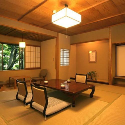 Kaiseki Ryokan Ashikari