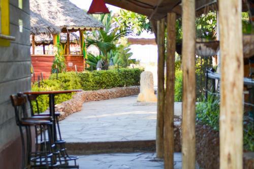 Hotel Pine Breeze Getaway Lukenya