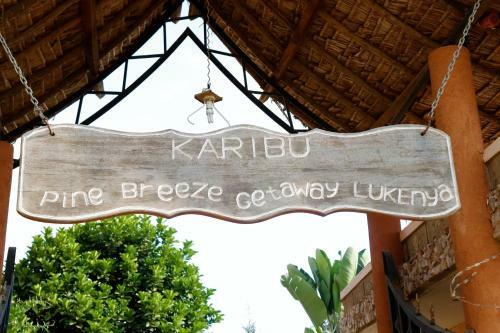 Hotel Pine Breeze Getaway Lukenya