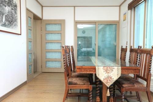 Hostal Ophir House