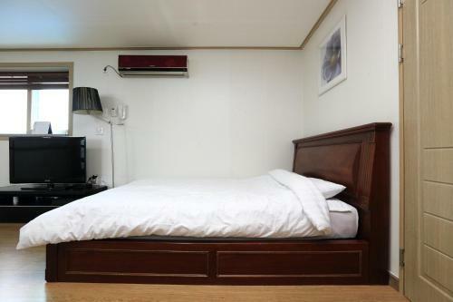 Hostal Ophir House