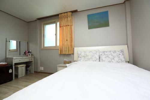 Hostal Ophir House