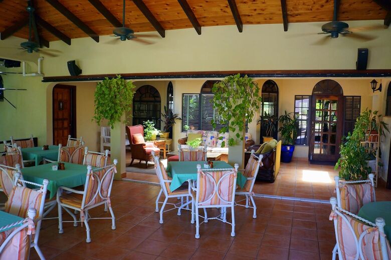 Paradise Cove Resort