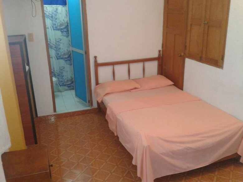 Hostal Hospeder�a Casa Familiar