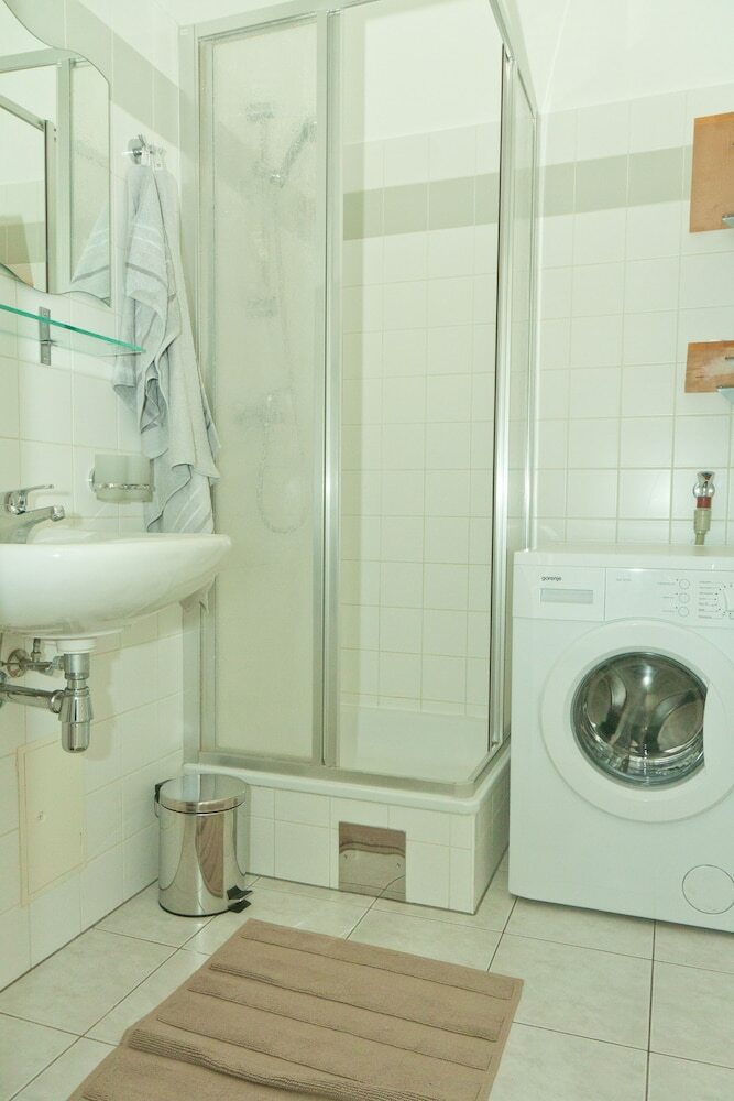 Apartamentos Vienna Hotspot - Hundertwasser K�nstlerviertel