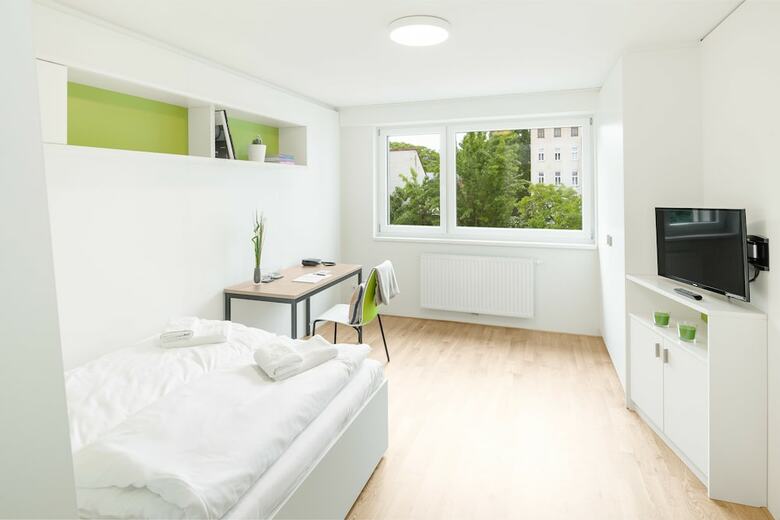 Mynext - Hotel Leo