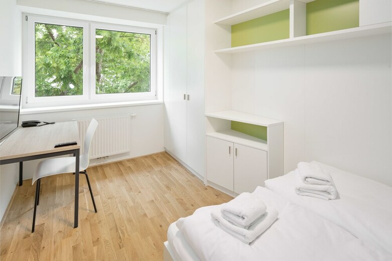Mynext - Hotel Leo