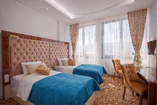 New Hotel