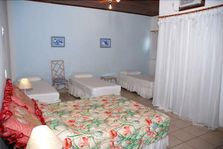 Hotel Pousada Farol Do Itagu�
