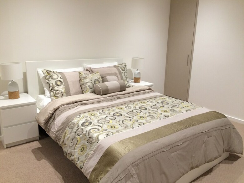 Aparthotel Luxurious Apartments Near City