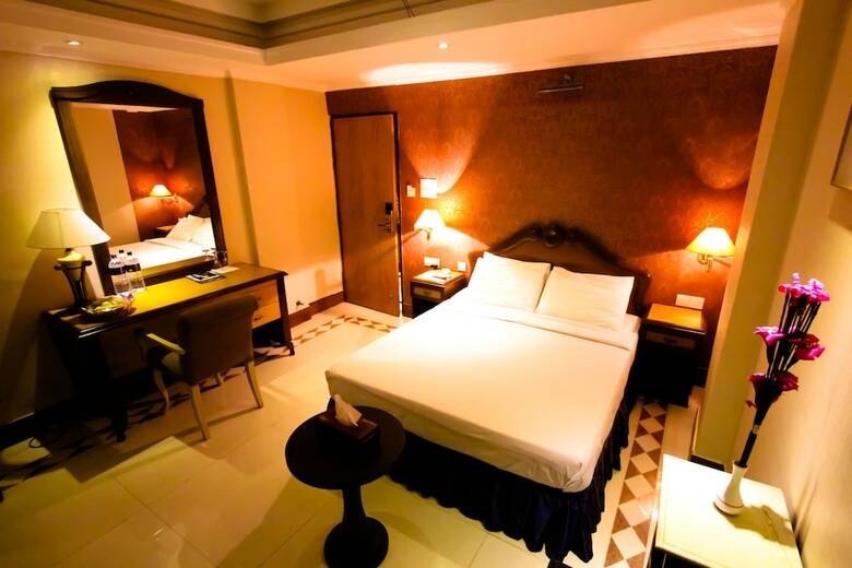 Hotel Sea Shell Ltd.