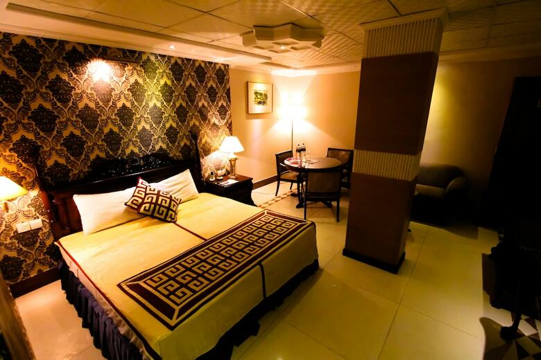 Hotel Sea Shell Ltd.