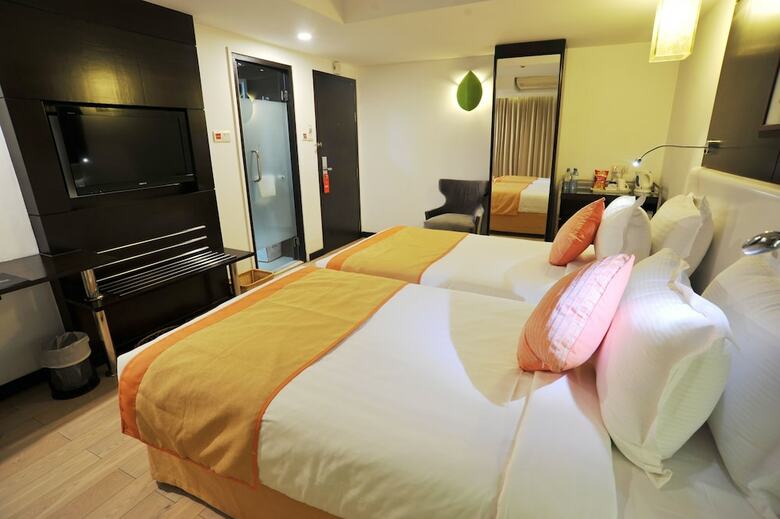 Hotel Platinum Residence