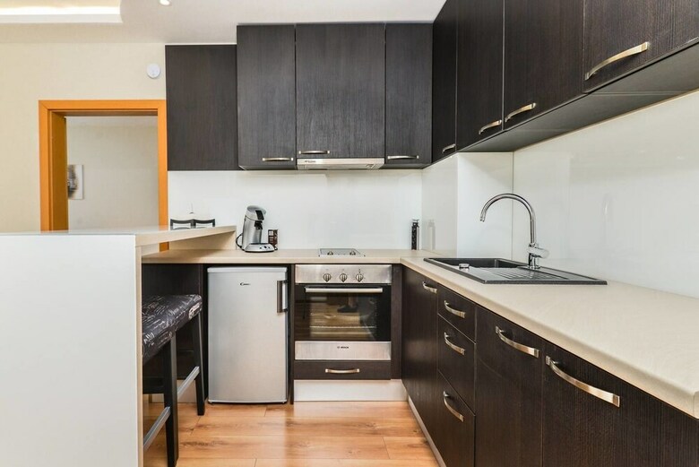 Fm Deluxe 1-bdr Apartment With Parking - The M Place