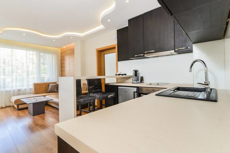 Fm Deluxe 1-bdr Apartment With Parking - The M Place