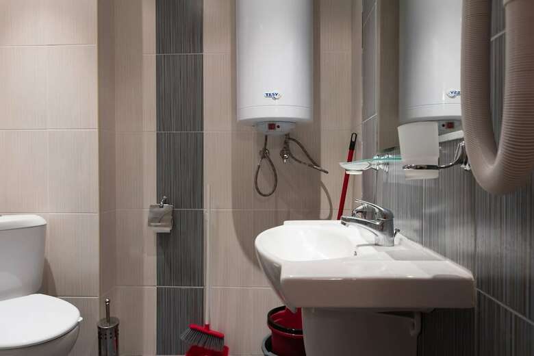 Aparthotel Studio With Balcony & Pool View