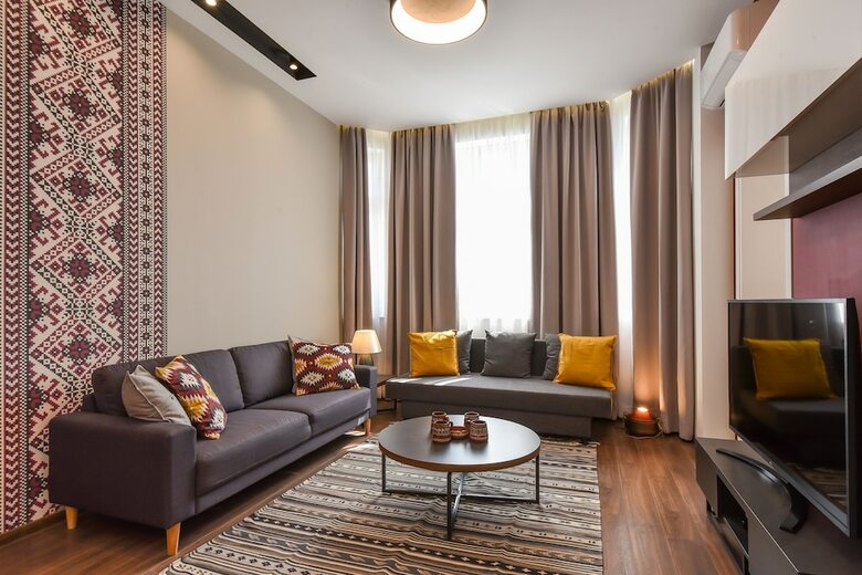 Fm Premium Luxury 3-bdr Apartment - Traditional And Modernity