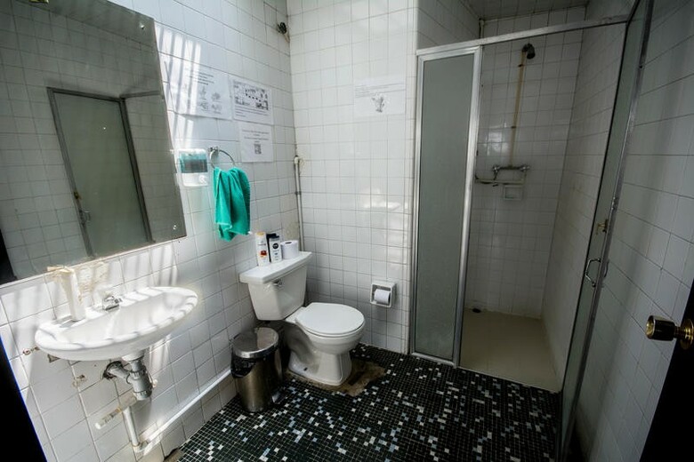 Hostal North House