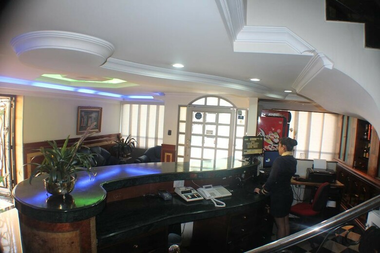 Business Hotel