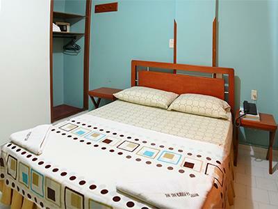 Hotel La Puerta Del Sol