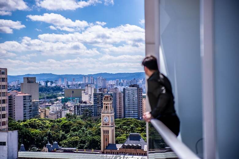 Apartamentos 360 Su�tes Luz