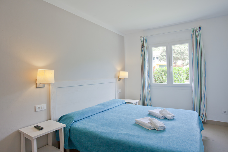 Apartamentos Mestral Llebeig