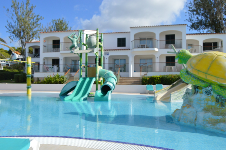Apartamentos Mestral Llebeig