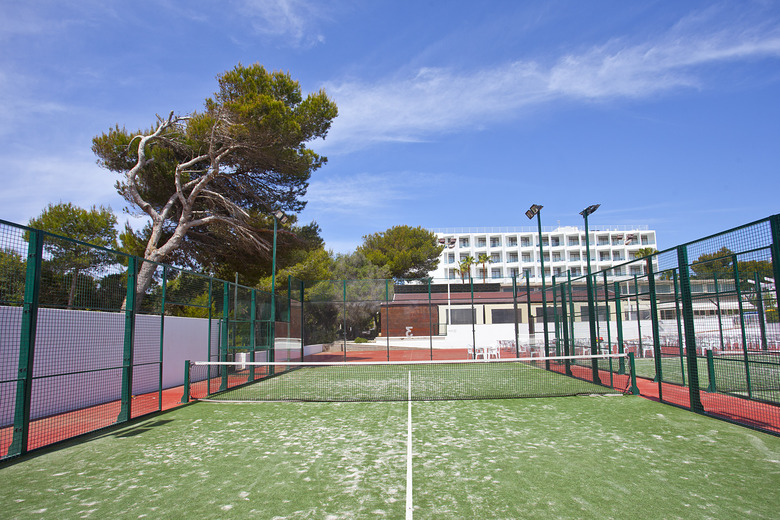Apartamentos Mestral Llebeig
