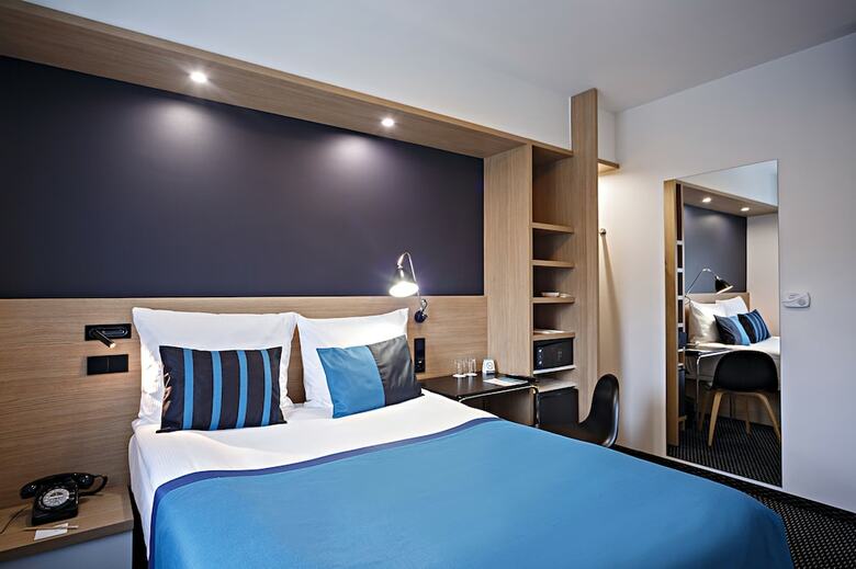 Bonhotel
