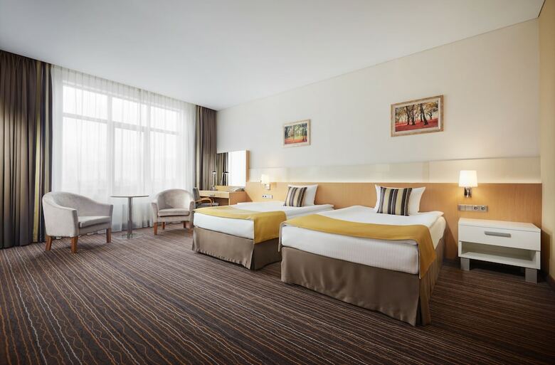 Victoria Hotel And Spa
