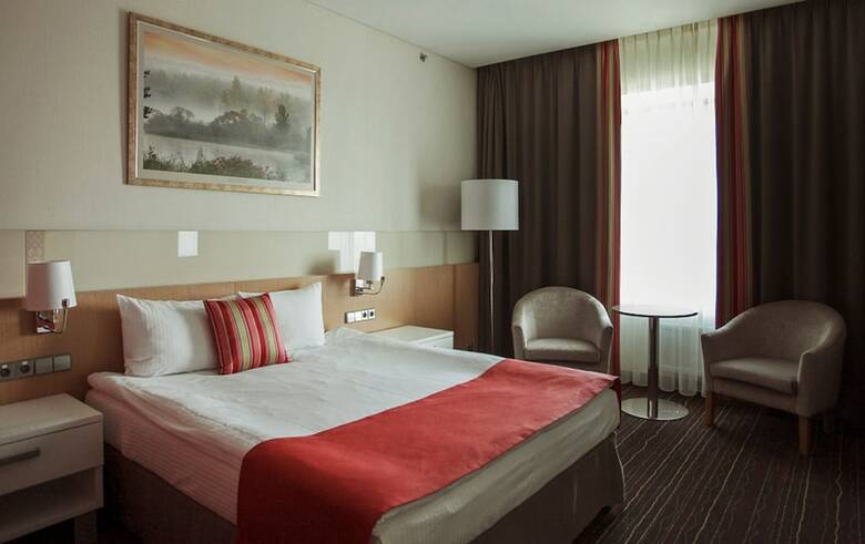 Victoria Hotel And Spa