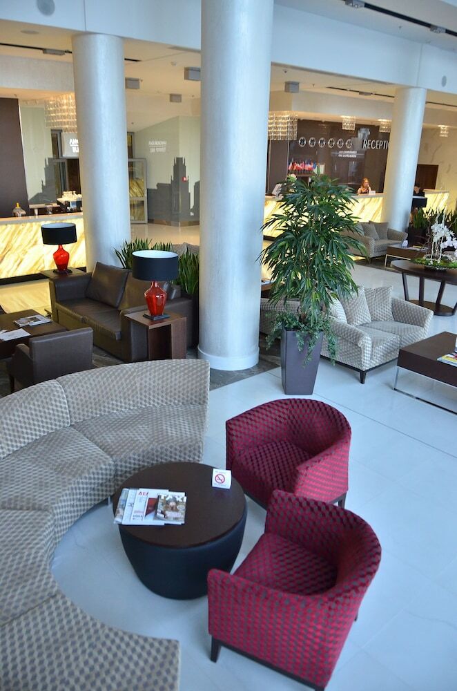 Victoria Hotel And Spa