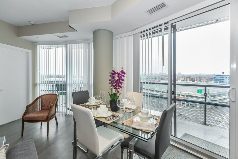 Apartamentos Exquisite Luxury 1 Bedroom + Den With Parking