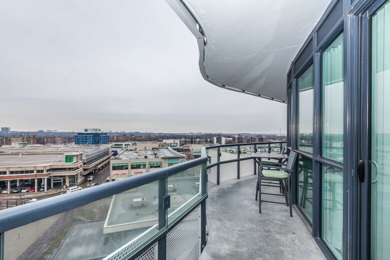 Apartamentos Exquisite Luxury 1 Bedroom + Den With Parking