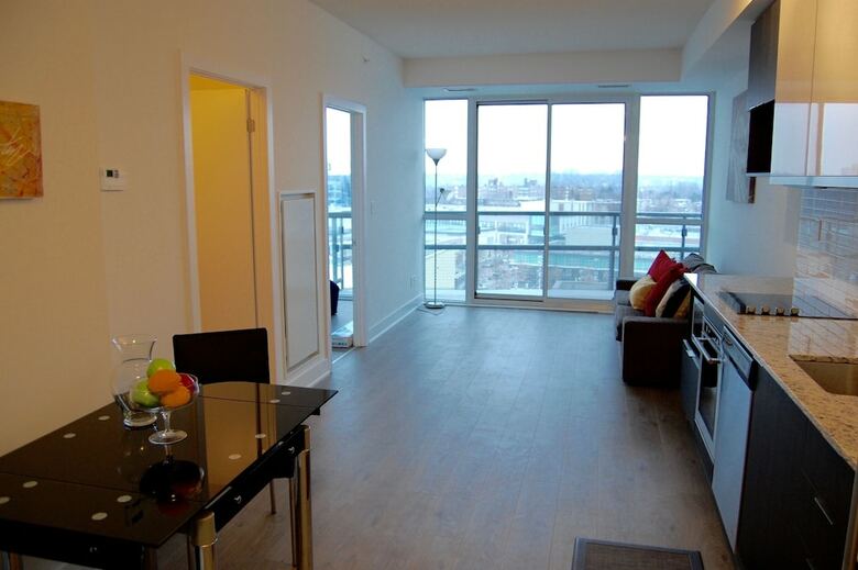 Shops At Don Mills Furnished Apartments