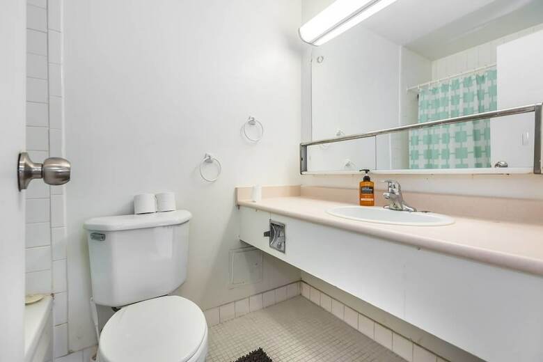 Spacious 1 Br Apartment Of Downtown Toronto II