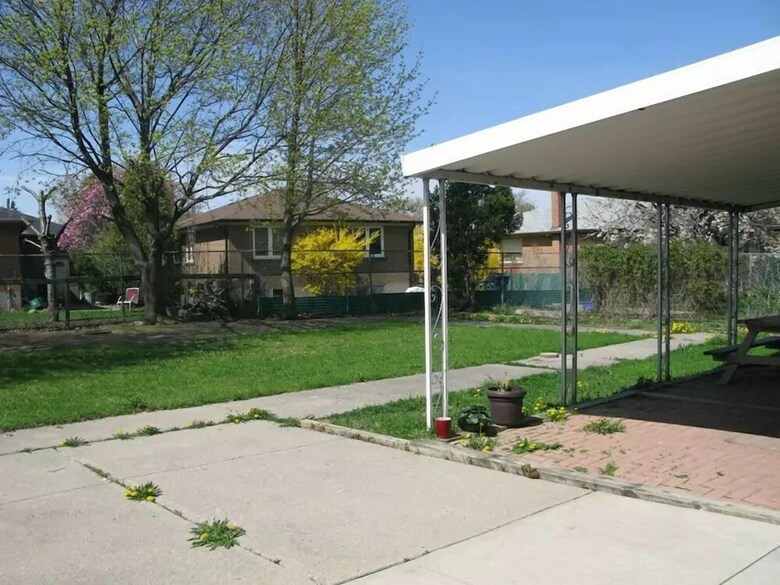 A1-private Up To 3 - Finch West Subway