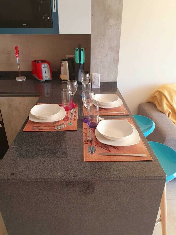 Apartamentos Plaza �u�oa - Metro Chile Espa�a