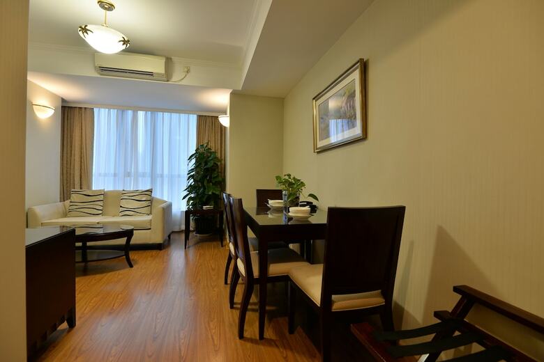 Hotel New Harbour Service Apartments