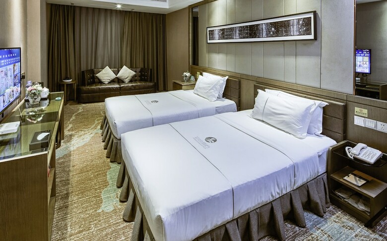 Insail Hotels (Luohu Dongmen Shenzhen)