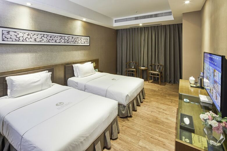 Insail Hotels (Luohu Dongmen Shenzhen)