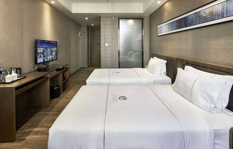 Insail Hotels (Luohu Dongmen Shenzhen)