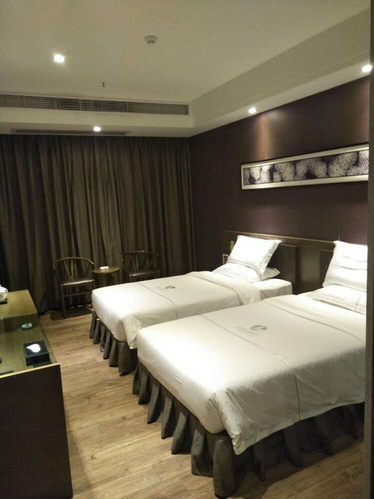 Insail Hotels (Luohu Dongmen Shenzhen)