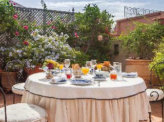 Hotel Dar El Mudal