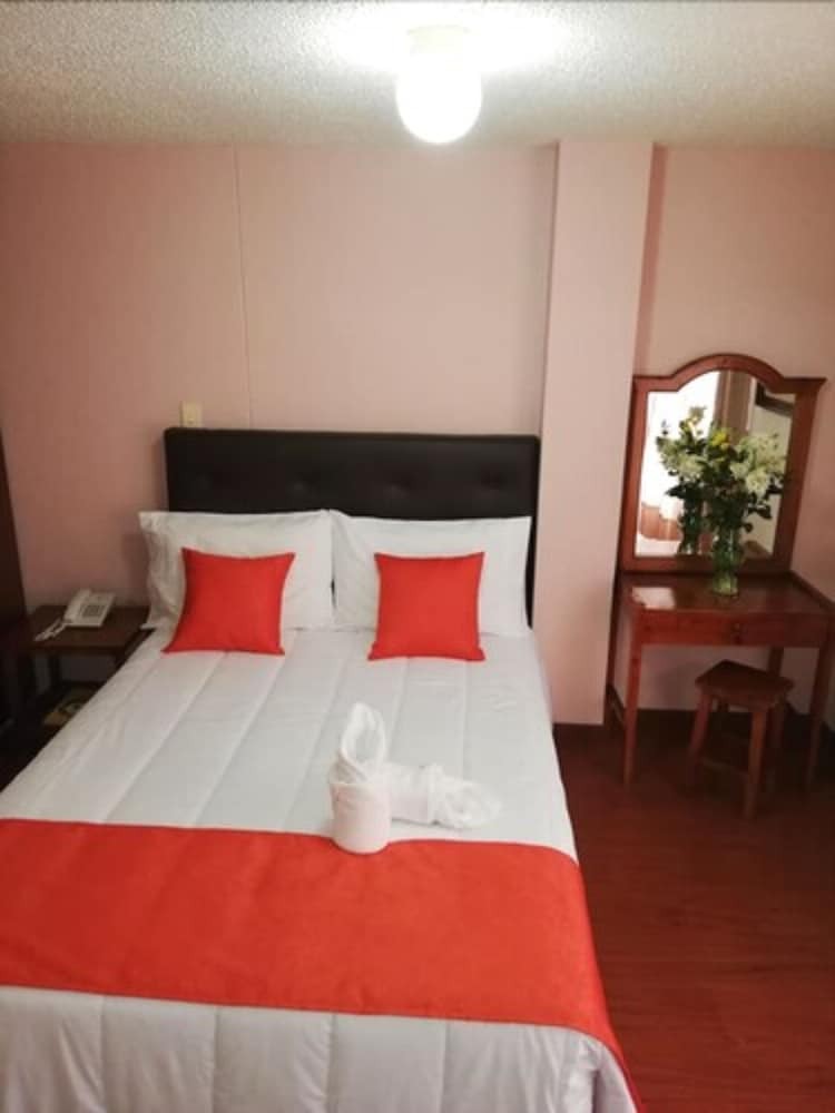 Hotel Valle De Pubenza