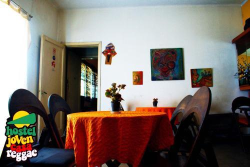 Hostal Young Reggae Hostel